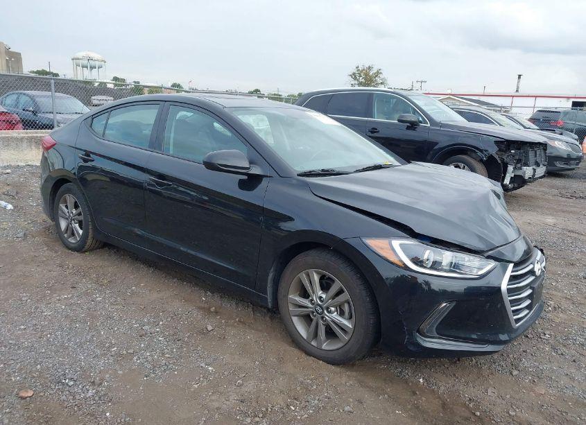 2018 Hyundai Elantra VALUE EDITION (VIN 5NPD84LFXJH399084) main photo