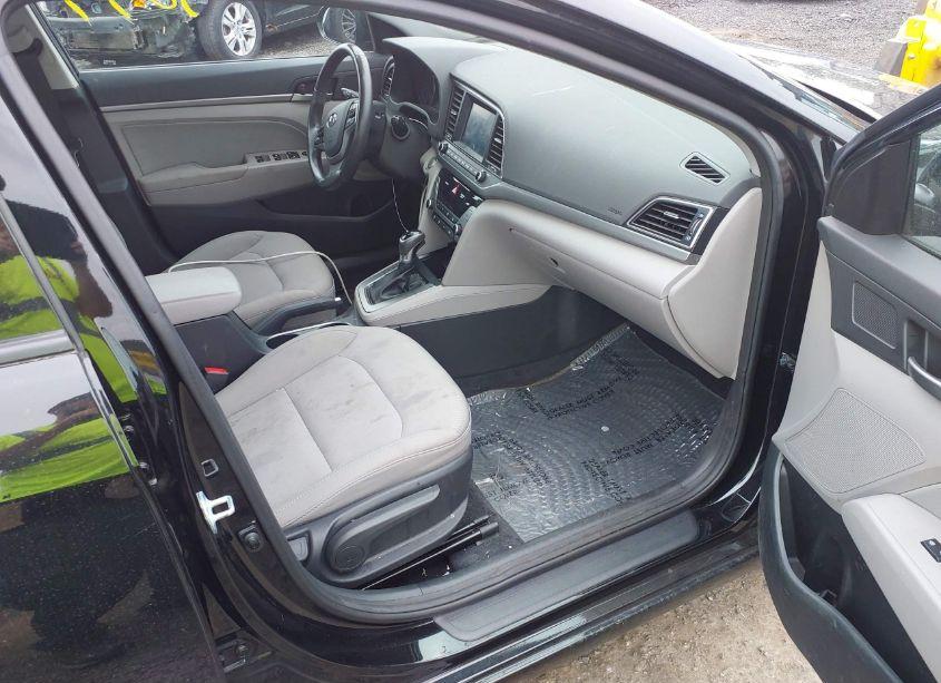 Photo 5 of 2018 Hyundai Elantra VALUE EDITION (VIN 5NPD84LFXJH399084)