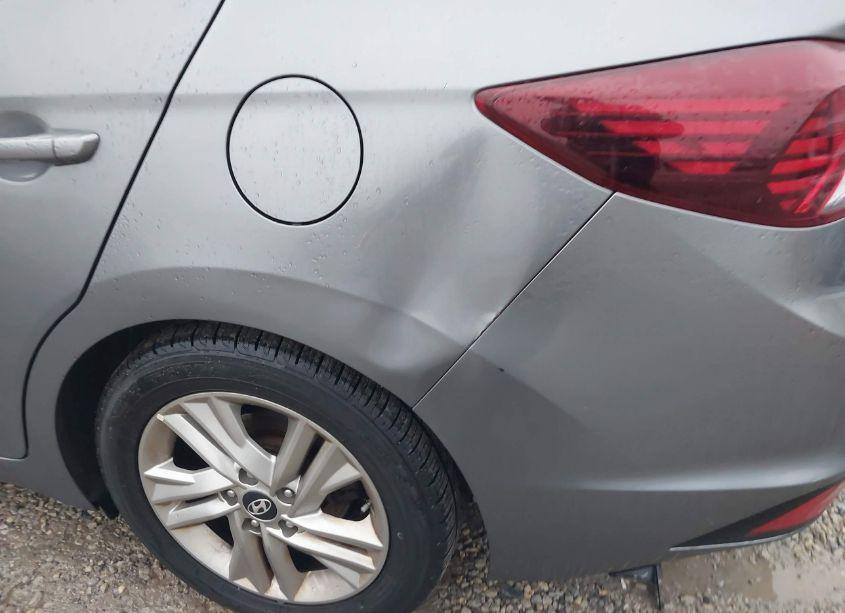 Photo 19 of 2019 Hyundai Elantra SEL (VIN 5NPD84LFXKH426866)