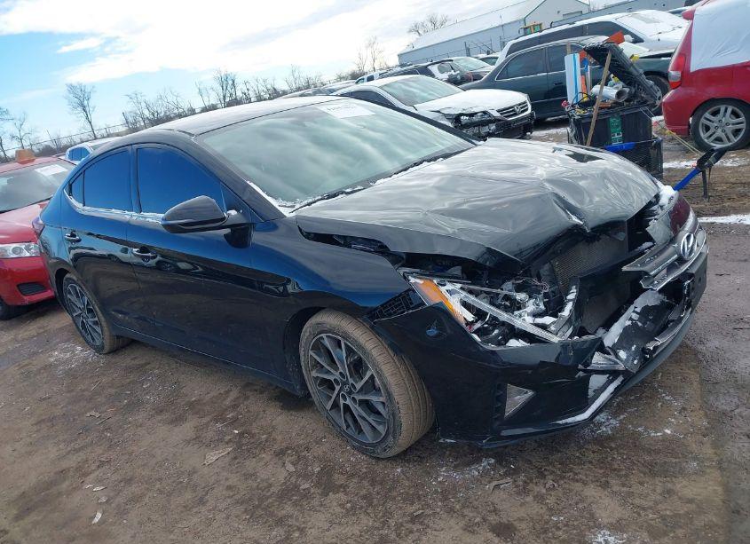 2019 Hyundai Elantra LIMITED (VIN 5NPD84LFXKH430531) main photo