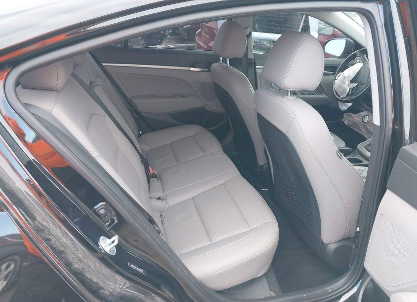 Photo 8 of 2019 Hyundai Elantra LIMITED (VIN 5NPD84LFXKH430531)