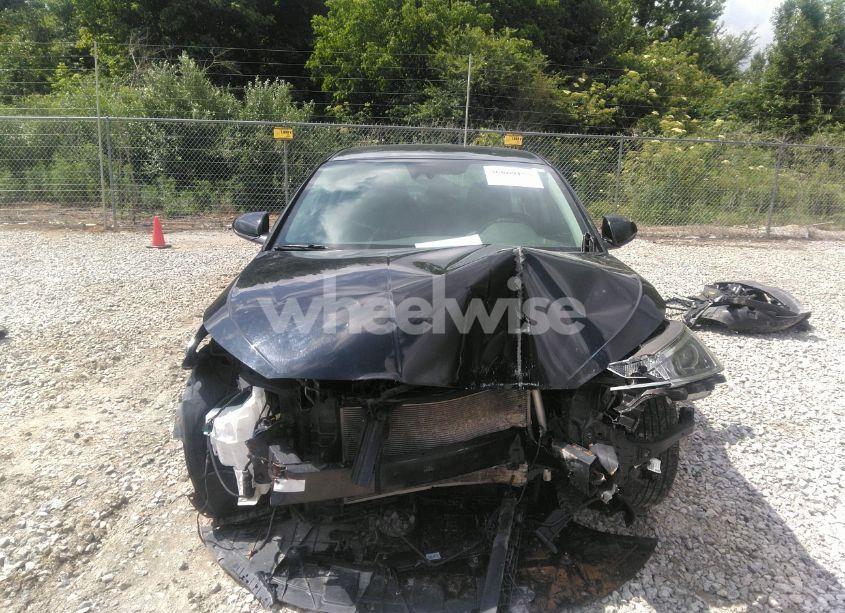 Photo 12 of 2019 Hyundai Elantra SEL (VIN 5NPD84LFXKH455140)