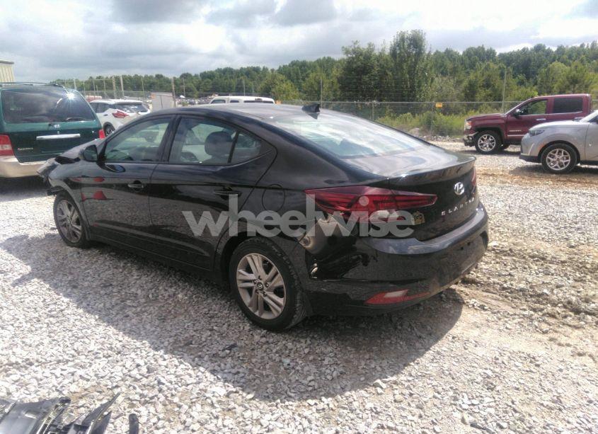 Photo 3 of 2019 Hyundai Elantra SEL (VIN 5NPD84LFXKH455140)