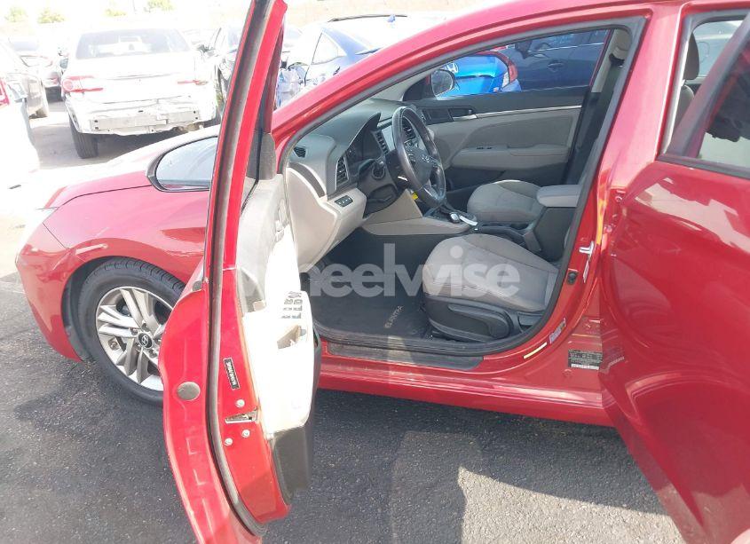 Photo 5 of 2019 Hyundai Elantra VALUE EDITION (VIN 5NPD84LFXKH457194)