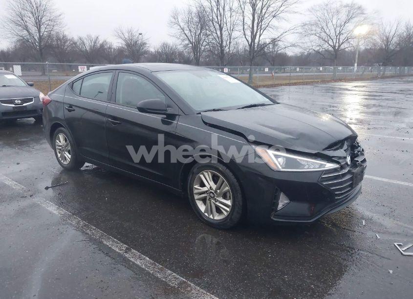 2019 Hyundai Elantra VALUE EDITION (VIN 5NPD84LFXKH463058) main photo