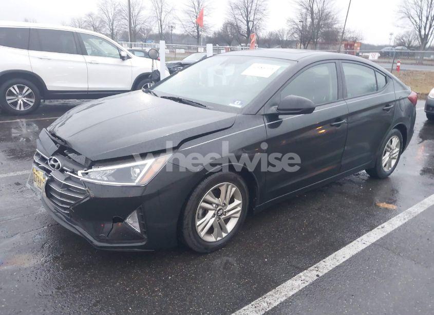 Photo 2 of 2019 Hyundai Elantra VALUE EDITION (VIN 5NPD84LFXKH463058)