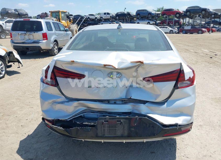 Photo 16 of 2019 Hyundai Elantra SEL (VIN 5NPD84LFXKH466932)