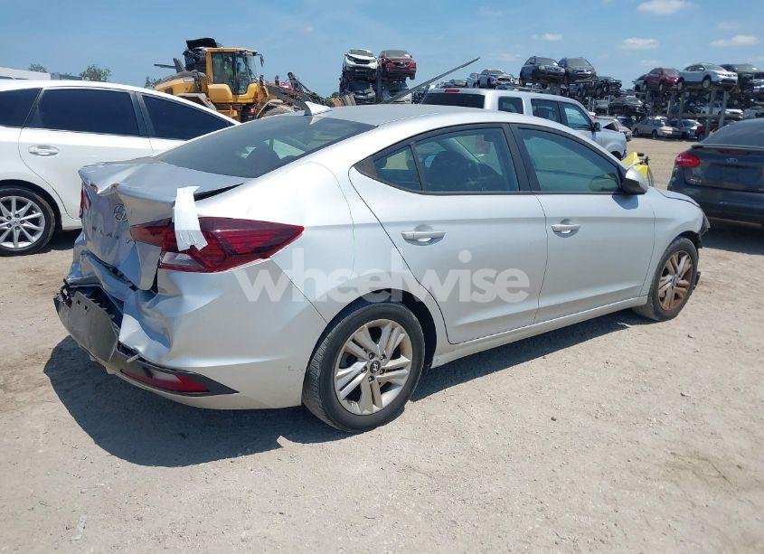 Photo 4 of 2019 Hyundai Elantra SEL (VIN 5NPD84LFXKH466932)