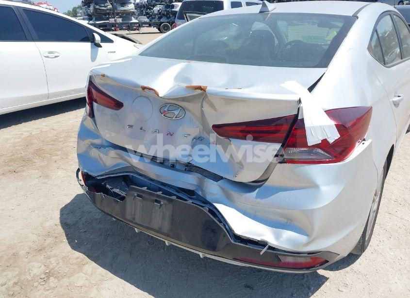 Photo 6 of 2019 Hyundai Elantra SEL (VIN 5NPD84LFXKH466932)