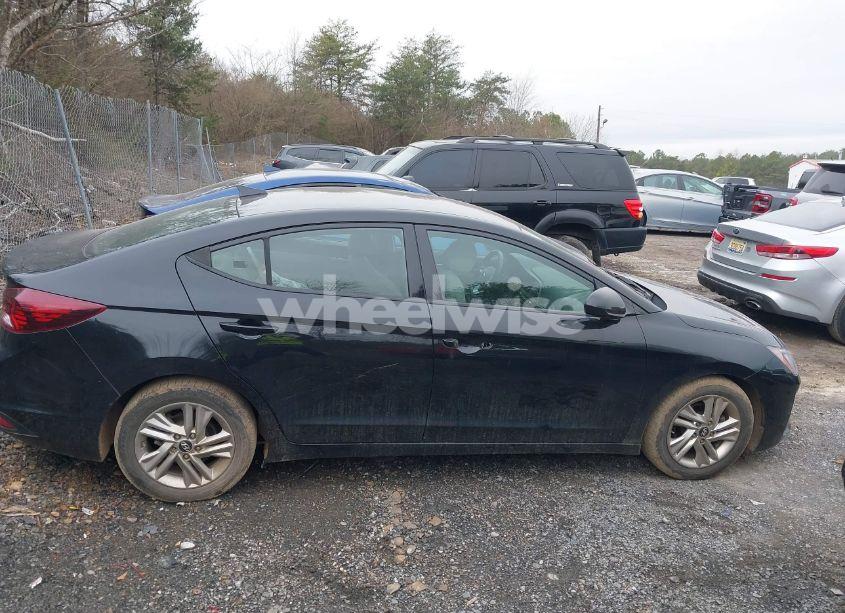 Photo 13 of 2019 Hyundai Elantra SEL (VIN 5NPD84LFXKH467868)