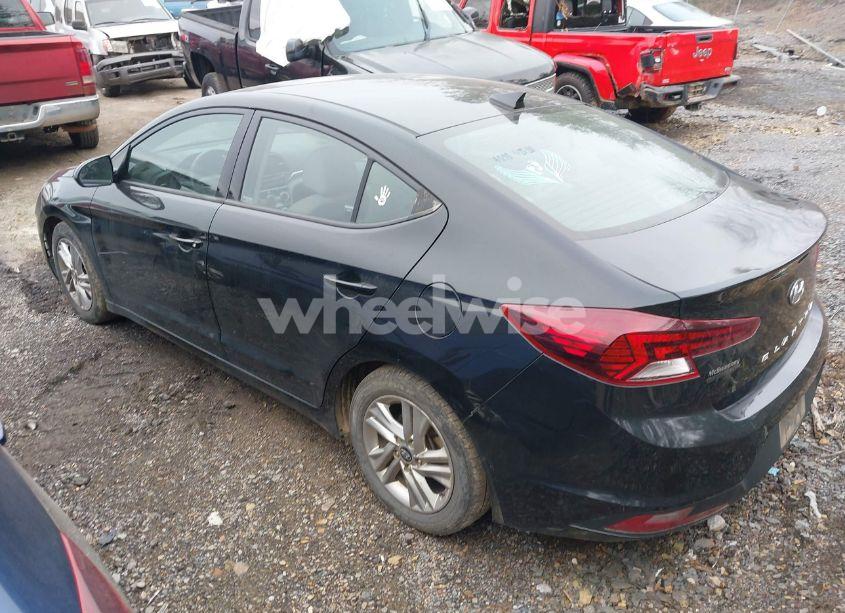 Photo 3 of 2019 Hyundai Elantra SEL (VIN 5NPD84LFXKH467868)