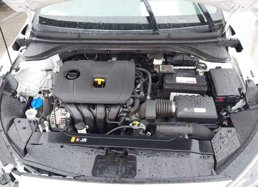 Photo 10 of 2019 Hyundai Elantra SEL (VIN 5NPD84LFXKH468826)