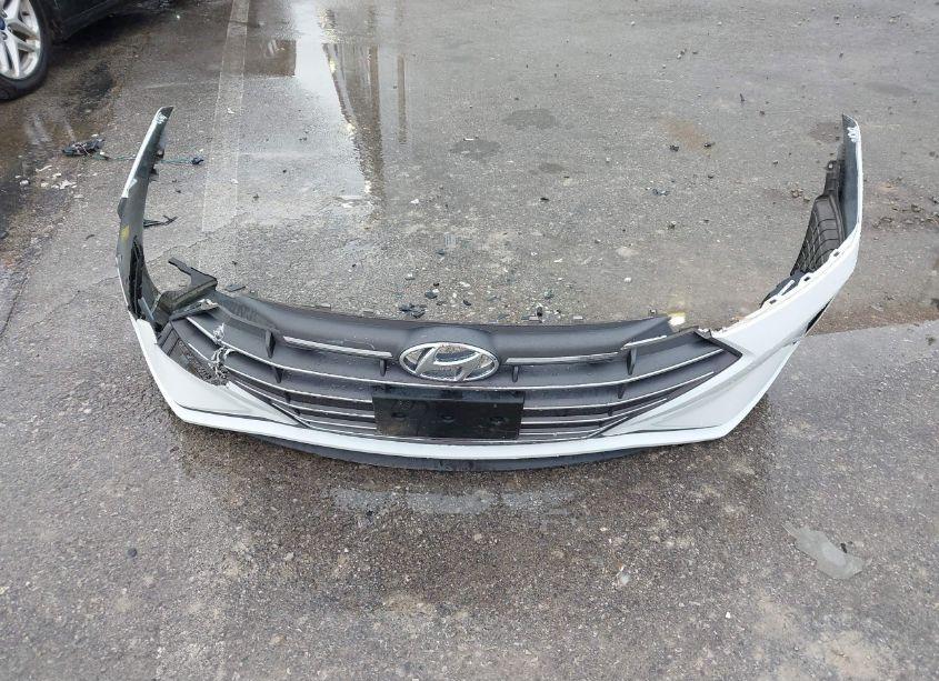 Photo 11 of 2019 Hyundai Elantra SEL (VIN 5NPD84LFXKH468826)