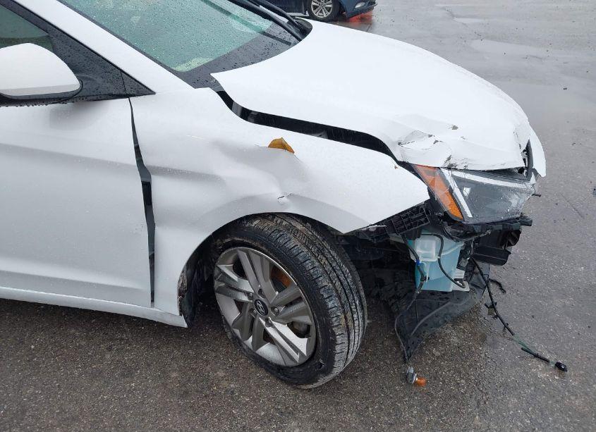 Photo 17 of 2019 Hyundai Elantra SEL (VIN 5NPD84LFXKH468826)