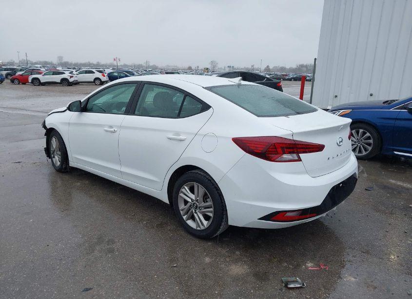 Photo 3 of 2019 Hyundai Elantra SEL (VIN 5NPD84LFXKH468826)