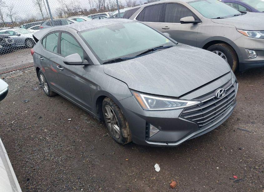 2019 Hyundai Elantra SEL (VIN 5NPD84LFXKH479471) main photo
