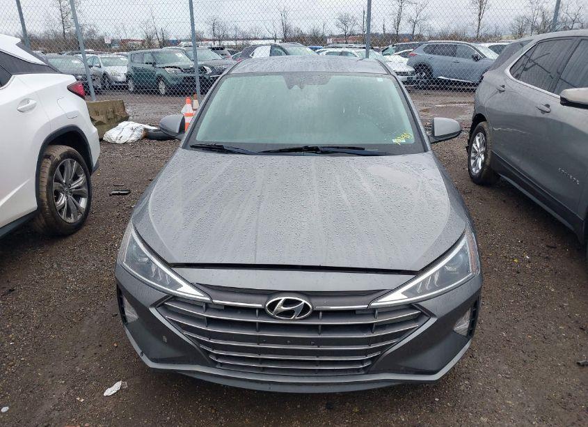 Photo 13 of 2019 Hyundai Elantra SEL (VIN 5NPD84LFXKH479471)