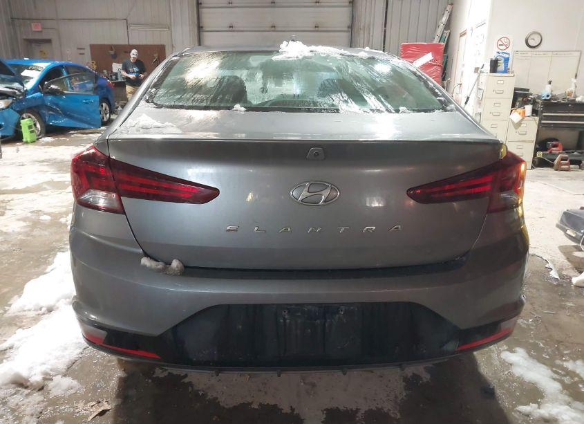 Photo 16 of 2020 Hyundai Elantra SEL (VIN 5NPD84LFXLH502314)
