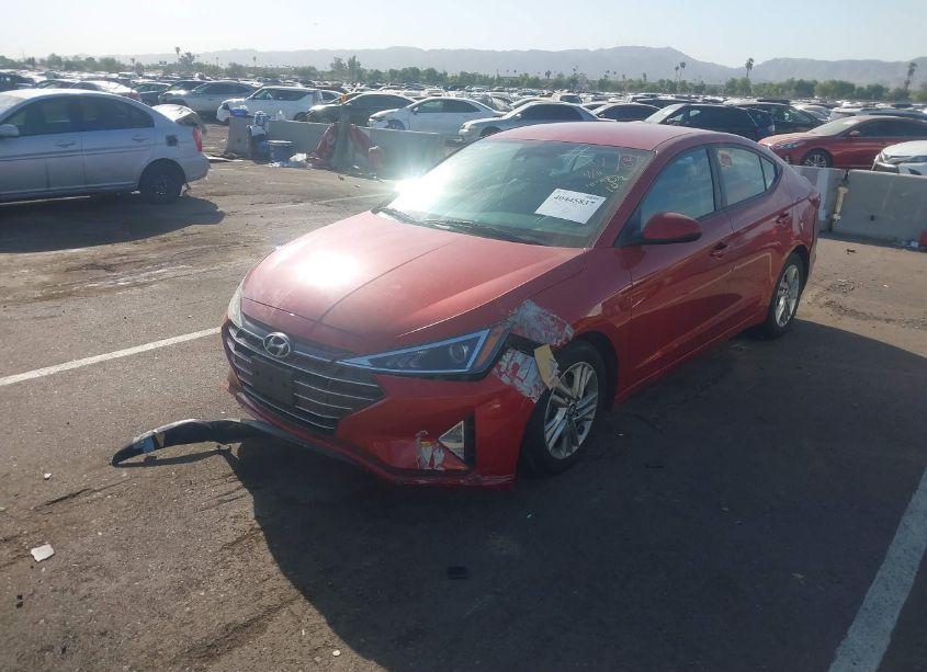Photo 2 of 2020 Hyundai Elantra SEL (VIN 5NPD84LFXLH513264)