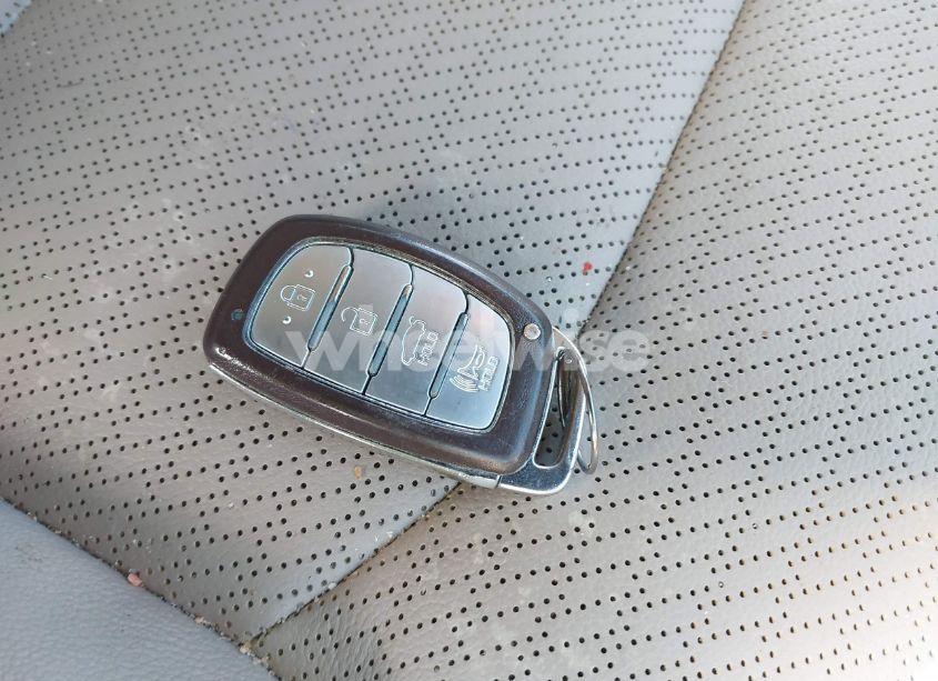 Photo 11 of 2020 Hyundai Elantra LIMITED (VIN 5NPD84LFXLH524202)