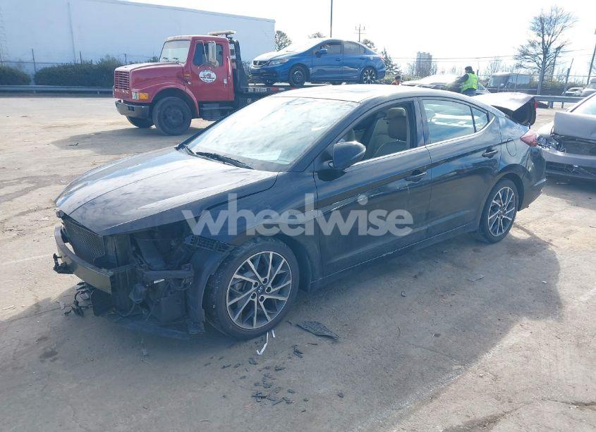 Photo 2 of 2020 Hyundai Elantra LIMITED (VIN 5NPD84LFXLH524202)