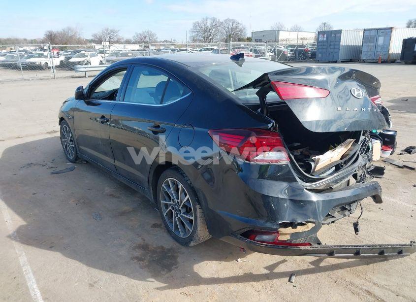 Photo 3 of 2020 Hyundai Elantra LIMITED (VIN 5NPD84LFXLH524202)