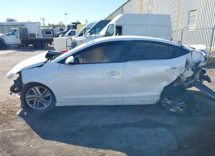 Photo 15 of 2020 Hyundai Elantra SEL (VIN 5NPD84LFXLH528654)