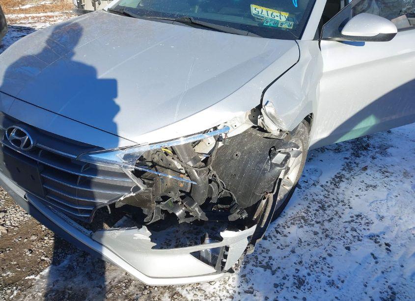 Photo 12 of 2020 Hyundai Elantra SEL (VIN 5NPD84LFXLH537046)