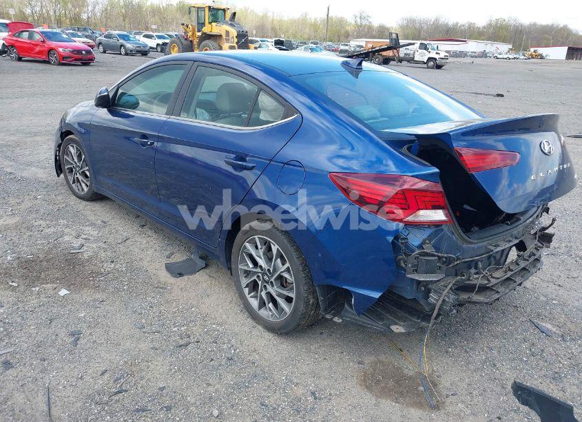 Photo 3 of 2020 Hyundai Elantra LIMITED (VIN 5NPD84LFXLH537113)