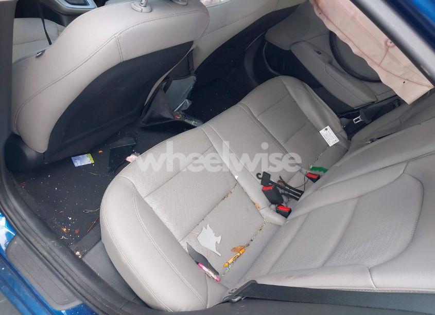 Photo 8 of 2020 Hyundai Elantra LIMITED (VIN 5NPD84LFXLH537113)