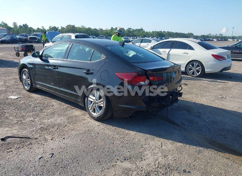 Photo 3 of 2020 Hyundai Elantra SEL (VIN 5NPD84LFXLH547463)