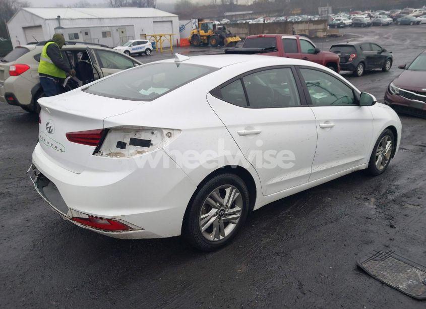 Photo 4 of 2020 Hyundai Elantra SEL (VIN 5NPD84LFXLH565199)