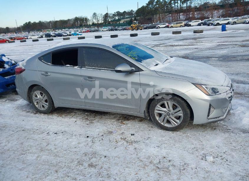 Photo 13 of 2020 Hyundai Elantra SEL (VIN 5NPD84LFXLH567082)