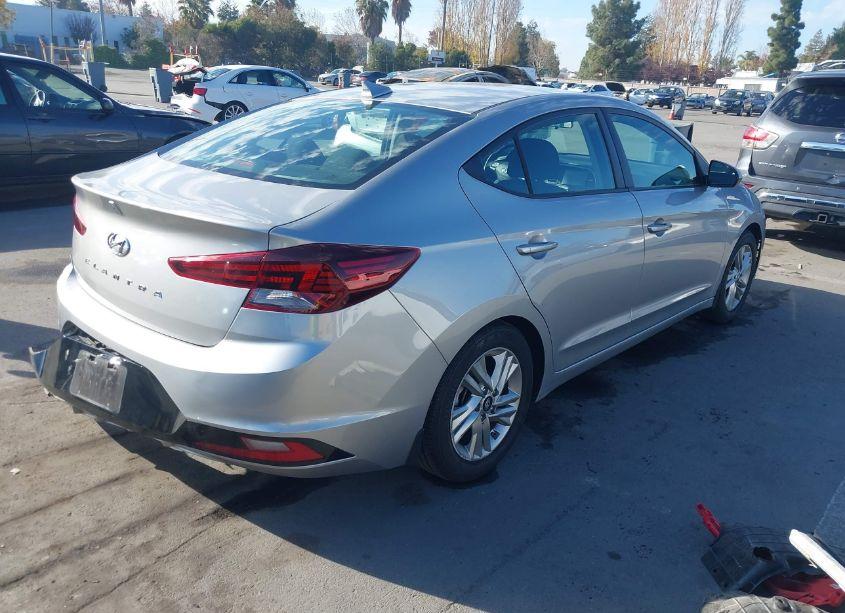 Photo 4 of 2020 Hyundai Elantra SEL (VIN 5NPD84LFXLH568491)