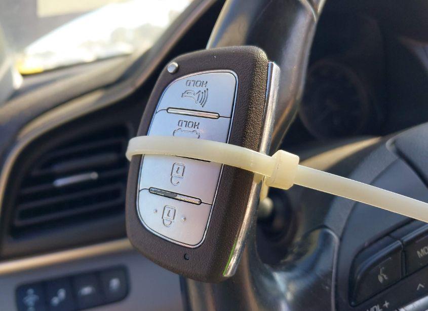 Photo 11 of 2020 Hyundai Elantra VALUE EDITION (VIN 5NPD84LFXLH575943)