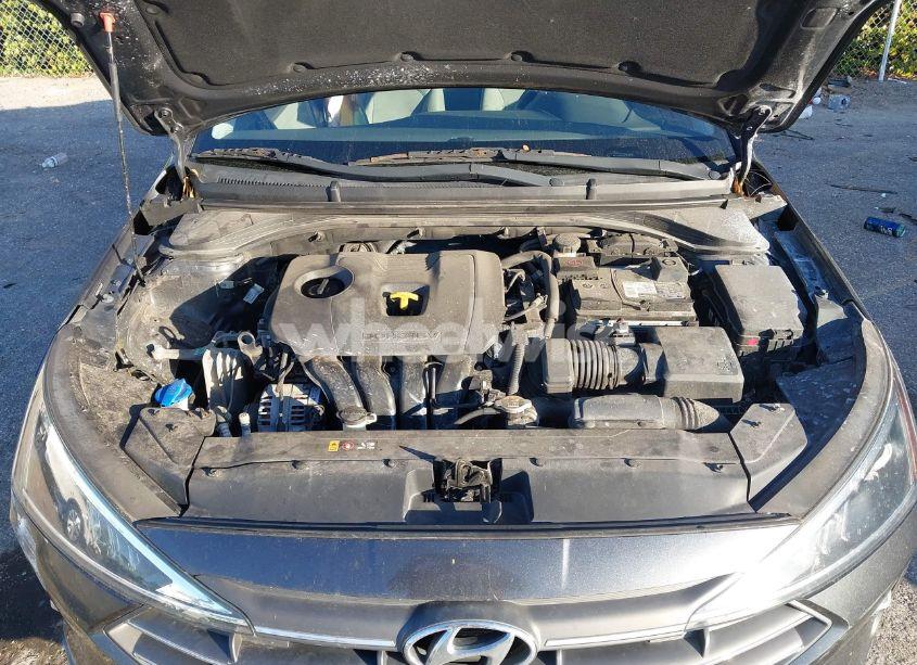 Photo 10 of 2020 Hyundai Elantra (VIN 5NPD84LFXLH576669)