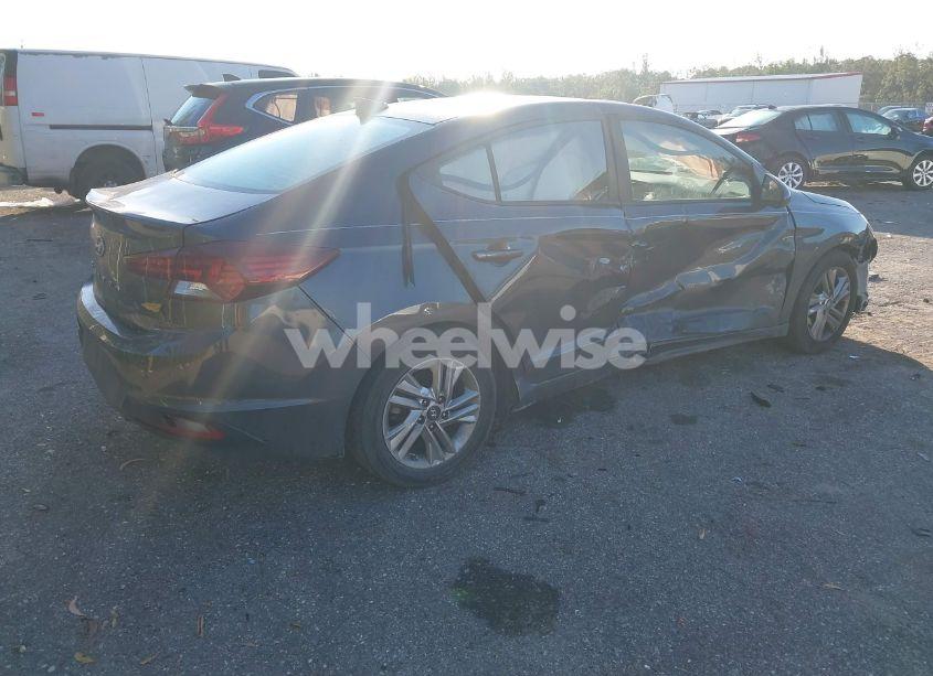 Photo 4 of 2020 Hyundai Elantra (VIN 5NPD84LFXLH576669)