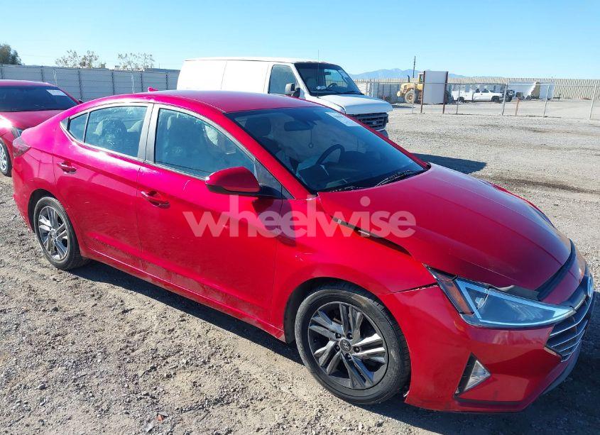 2020 Hyundai Elantra SEL (VIN 5NPD84LFXLH578051) main photo