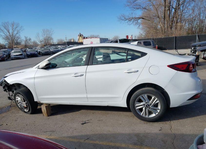Photo 15 of 2020 Hyundai Elantra SEL (VIN 5NPD84LFXLH579619)