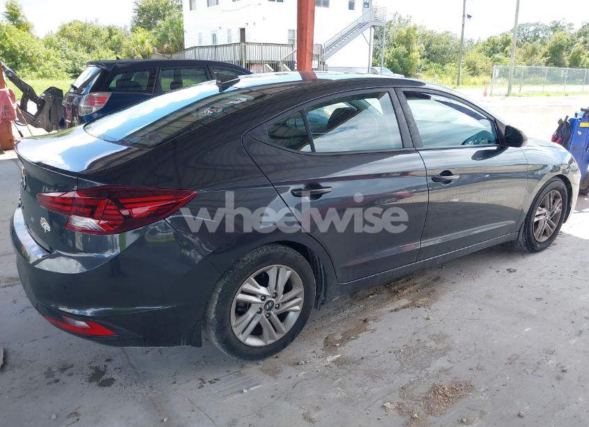 Photo 4 of 2020 Hyundai Elantra SEL (VIN 5NPD84LFXLH598350)