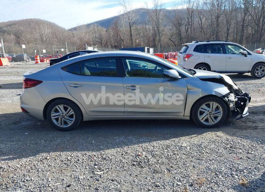 Photo 13 of 2020 Hyundai Elantra SEL (VIN 5NPD84LFXLH604745)