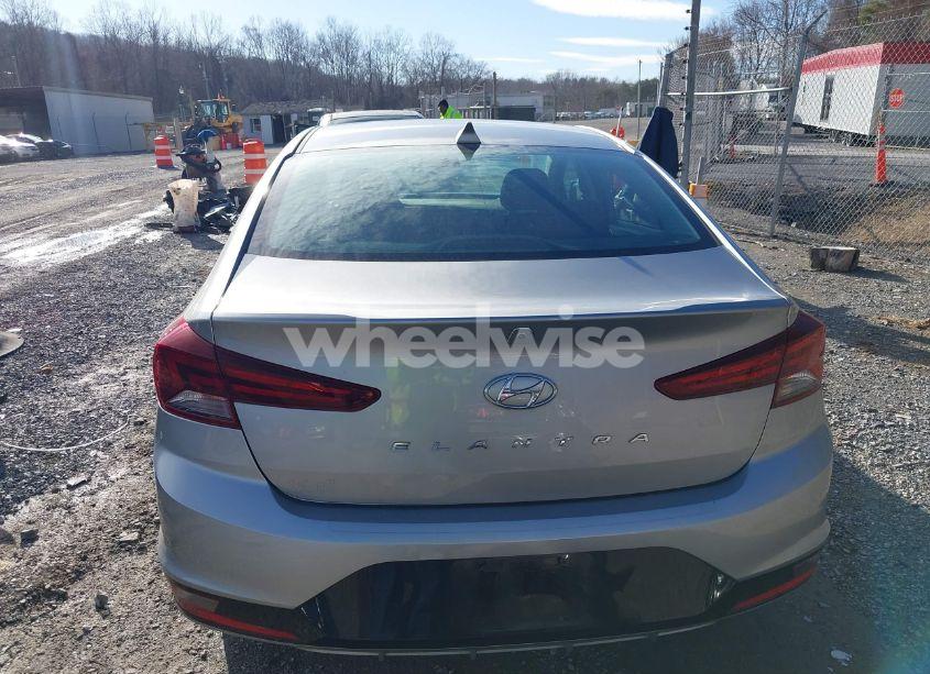 Photo 16 of 2020 Hyundai Elantra SEL (VIN 5NPD84LFXLH604745)