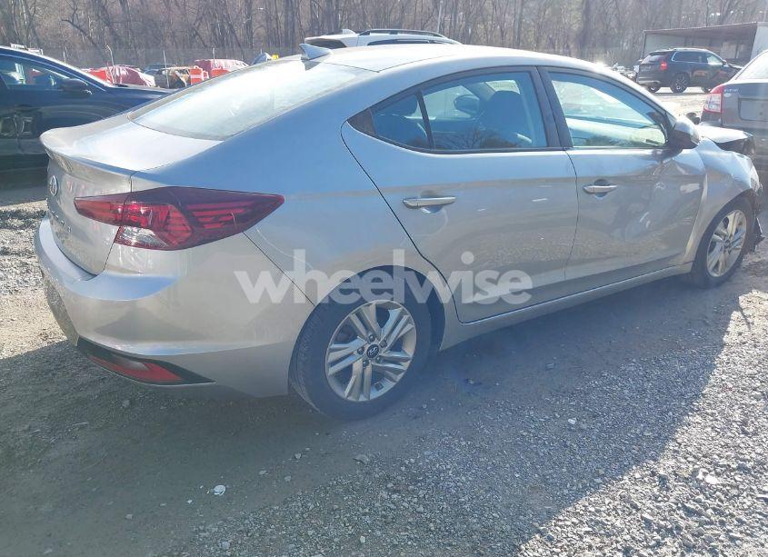 Photo 4 of 2020 Hyundai Elantra SEL (VIN 5NPD84LFXLH604745)