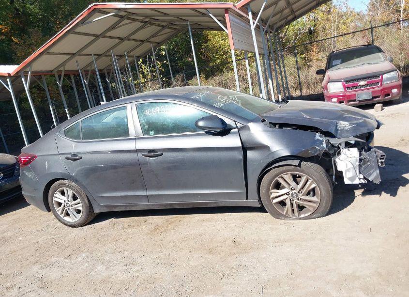 Photo 14 of 2020 Hyundai Elantra SEL (VIN 5NPD84LFXLH632318)