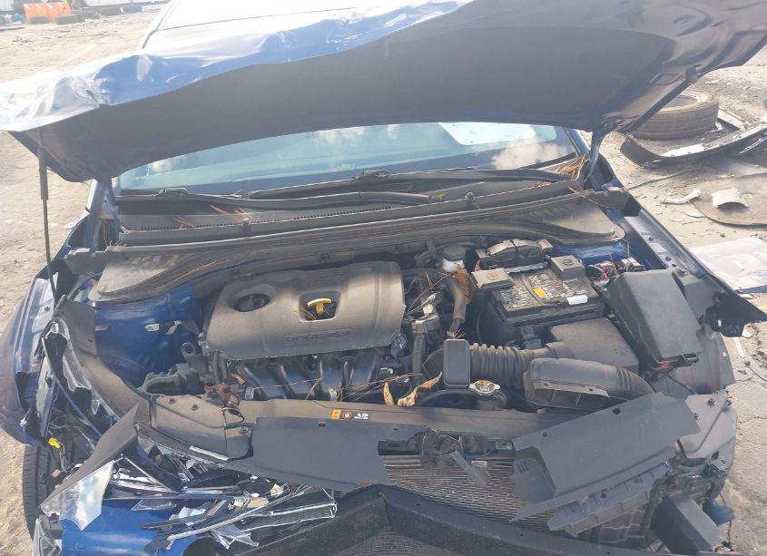 Photo 10 of 2020 Hyundai Elantra SEL (VIN 5NPD84LFXLH632805)