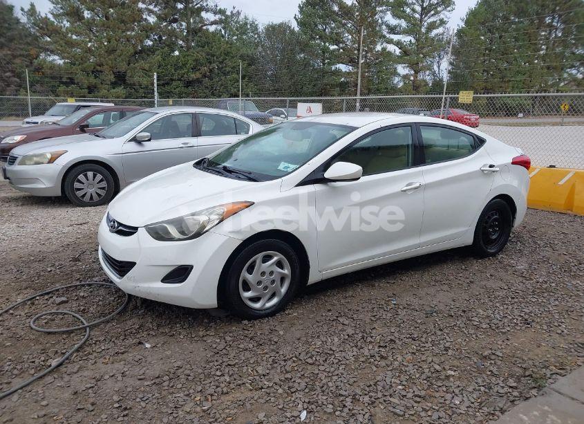 Photo 2 of 2011 Hyundai Elantra GLS (VIN 5NPDH4AE0BH009993)