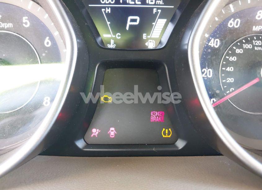 Photo 6 of 2011 Hyundai Elantra GLS (VIN 5NPDH4AE0BH014806)