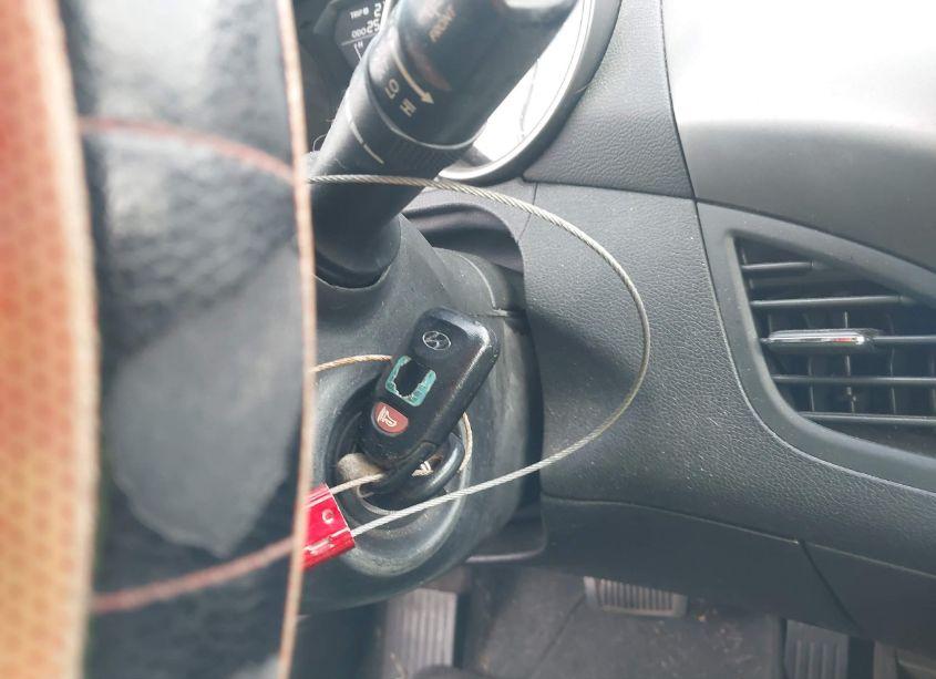 Photo 11 of 2011 Hyundai Elantra LIMITED (VIN 5NPDH4AE0BH039057)