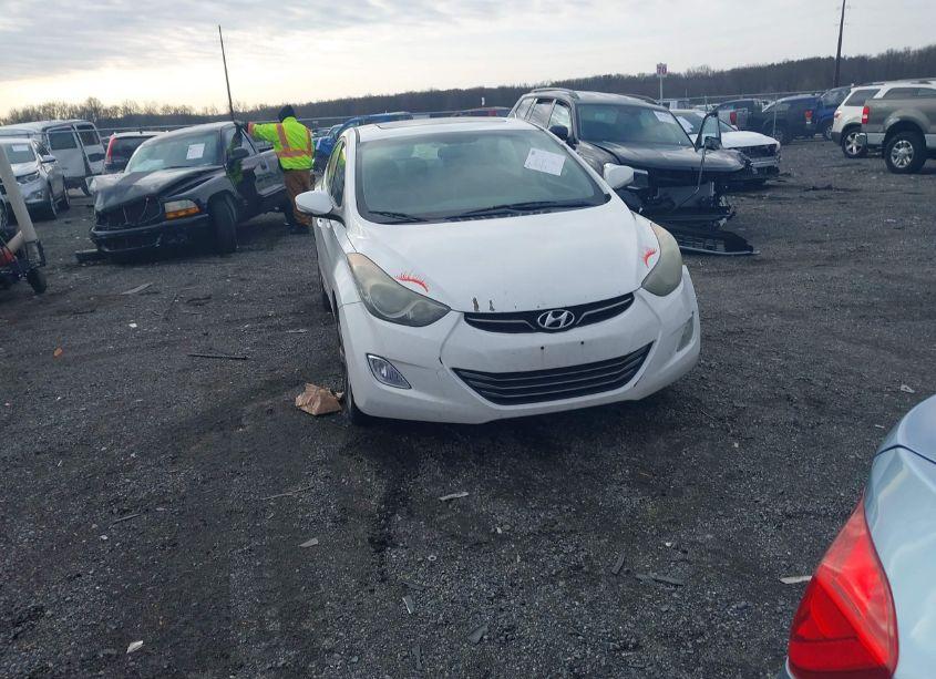 Photo 12 of 2011 Hyundai Elantra LIMITED (VIN 5NPDH4AE0BH039057)