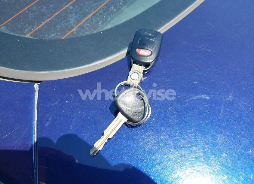 Photo 11 of 2011 Hyundai Elantra GLS (VIN 5NPDH4AE0BH049409)